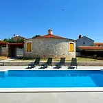 Belavic - Kazuni * Peruški