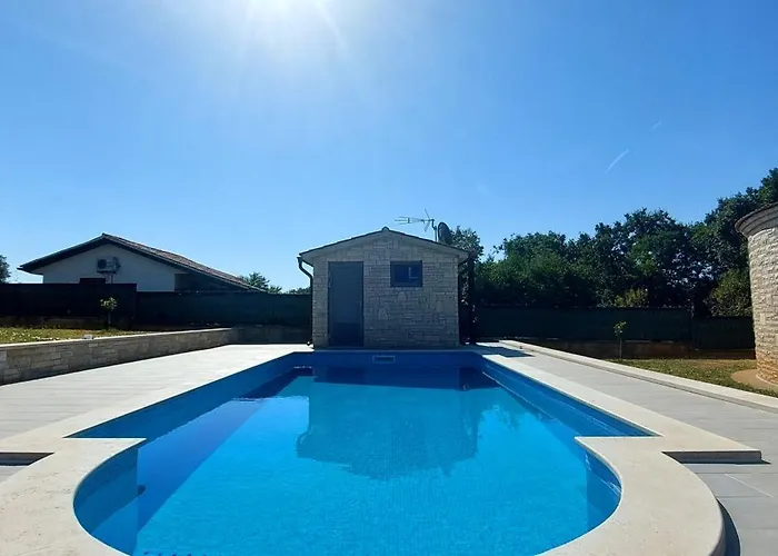 Belavic - Kazuni Lejlighed *